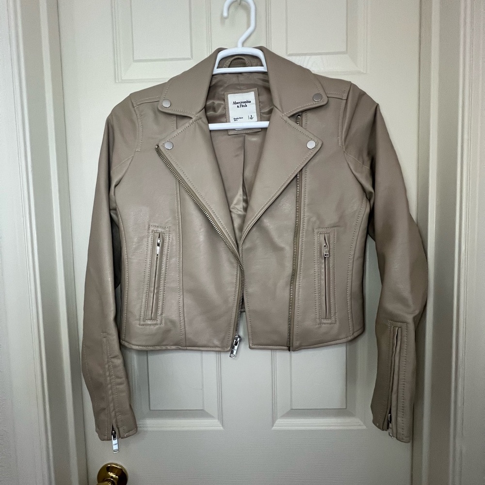 Abercrombie & Fitch Vegan Leather Moto Jacket - Picture 4 of 12